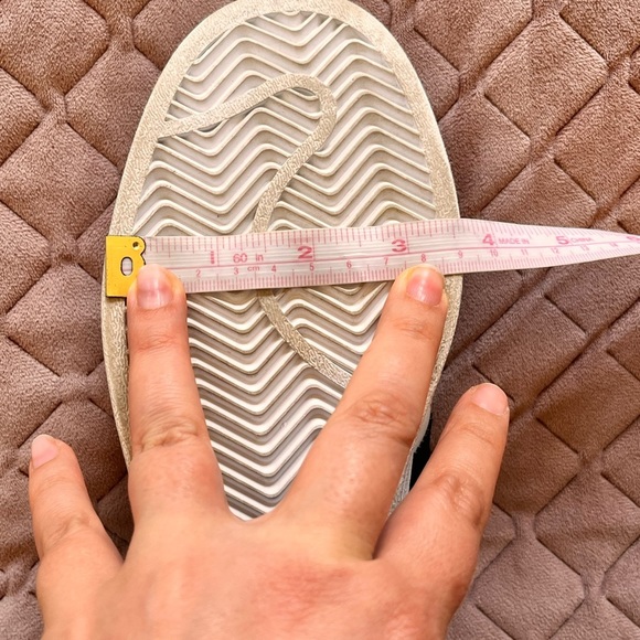 Adidas Superstars White with black stripes Mens sz8/ Women’s Sz 9 - Picture 8 of 8